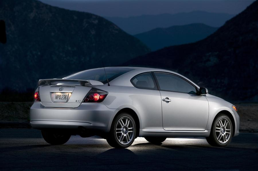  Scion tC 2008 года  (фото 15 из 21)